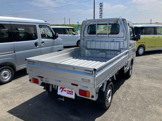 キャリイトラック ＫＣエアコン・パワステ農繁仕様　４ＷＤ　軽トラック　ＭＴ　エアコン　運転席エアバッグ　助手席エアバッグ（7枚目）