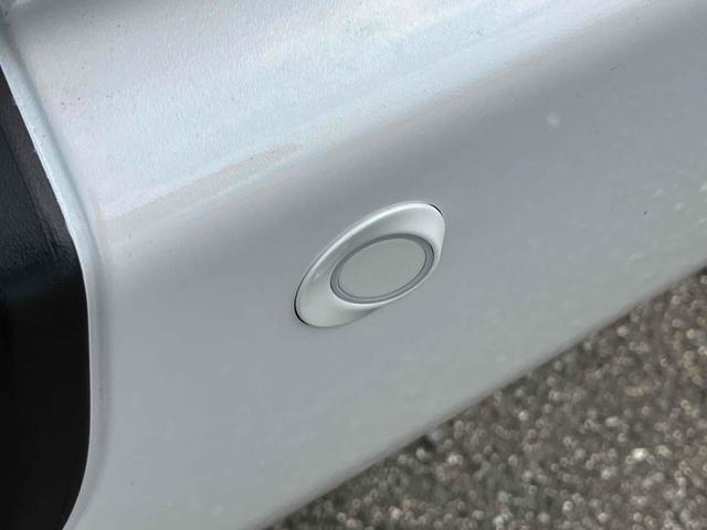 ハイエースバン スーパーGL ダークプライムII デジタルインナーミラー クリアランスソナー レーンアシスト 衝突被害軽減システム 両側電動スライドドア オートマチックハイビーム スマートキー 100V電源 ESC メーカーオプションアルミホイール(14枚目)