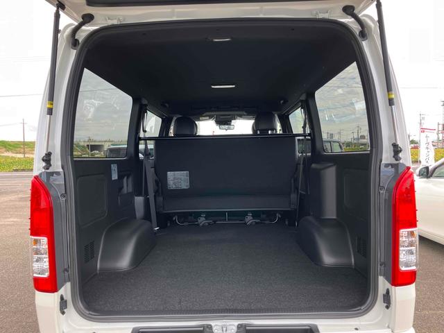 ハイエースバン スーパーGL ダークプライムII デジタルインナーミラー クリアランスソナー レーンアシスト 衝突被害軽減システム 両側電動スライドドア オートマチックハイビーム スマートキー 100V電源 ESC メーカーオプションアルミホイール(15枚目)