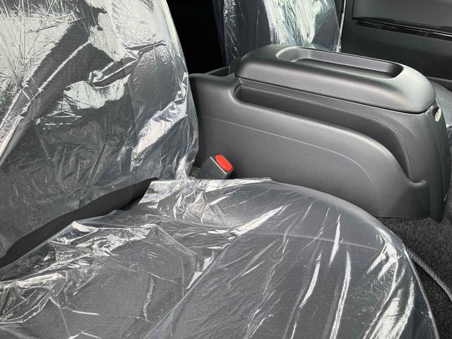 ハイエースバン スーパーGL ダークプライムII デジタルインナーミラー クリアランスソナー レーンアシスト 衝突被害軽減システム 両側電動スライドドア オートマチックハイビーム スマートキー 100V電源 ESC メーカーオプションアルミホイール(42枚目)