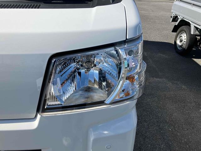 ハイゼットカーゴ 4WD 軽バン MT 衝突被害軽減システム クリアランスソナー 両側スライドドア キーレスエントリー アイドリングストップ オートライト ESC エアコン パワーステアリング パワーウィンドウ(30枚目)