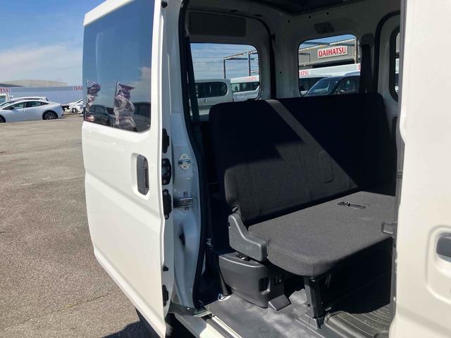 ハイゼットカーゴ 4WD 軽バン MT 衝突被害軽減システム クリアランスソナー 両側スライドドア キーレスエントリー アイドリングストップ オートライト ESC エアコン パワーステアリング パワーウィンドウ(44枚目)