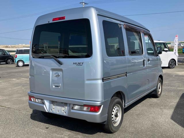 ハイゼットカーゴ 　軽バン　ＡＴ　ドライブレコーダー　ナビ　ＴＶ　両側スライドドア　アイドリングストップ　エアコン　パワーステアリング　パワーウィンドウ　運転席エアバッグ　ＣＤ　ＤＶＤ再生　ＵＳＢ　Ｂｌｕｅｔｏｏｔｈ（6枚目）