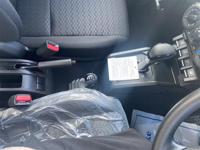 ジムニー ＸＧ　４ＷＤ　クリアランスソナー　レーンアシスト　衝突被害軽減システム　オートライト　キーレスエントリー　アイドリングストップ　ＡＴ　盗難防止システム　ＡＢＳ　ＥＳＣ　衝突安全ボディ　エアコン（5枚目）