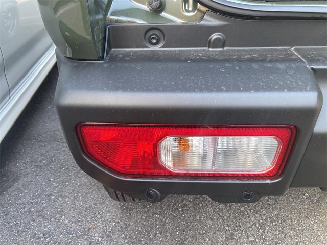 ジムニー ＸＧ　４ＷＤ　クリアランスソナー　レーンアシスト　衝突被害軽減システム　オートライト　キーレスエントリー　アイドリングストップ　ＡＴ　盗難防止システム　ＡＢＳ　ＥＳＣ　衝突安全ボディ　エアコン（16枚目）