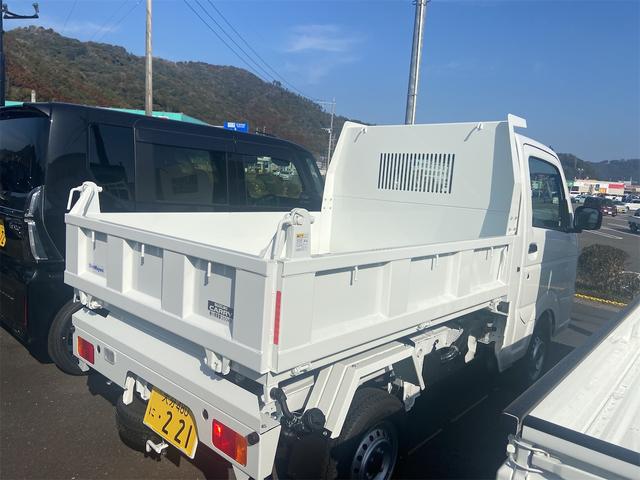 キャリイトラック キンタロウダンプ　４ＷＤ　軽トラック　ＭＴ　クリアランスソナー　ＥＳＣ　エアコン　パワーステアリング　パワーウィンドウ　運転席エアバッグ　助手席エアバッグ（3枚目）