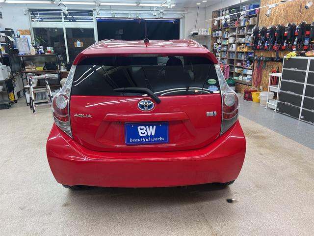 アクア G(3枚目)