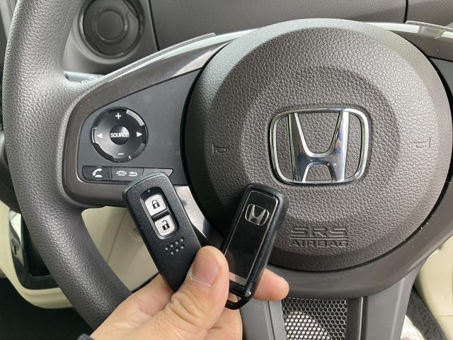 Ｎ－ＢＯＸ Ｇホンダセンシング　両側スライドドア　純正ディスプレイオーディオ　バックカメラ　ビルトインＥＴＣ　前後ドライブレコーダー　クルーズコントロール　ＬＥＤヘッドライト　オートライト　車線逸脱警報　フロアマット　サイドバイザー（23枚目）