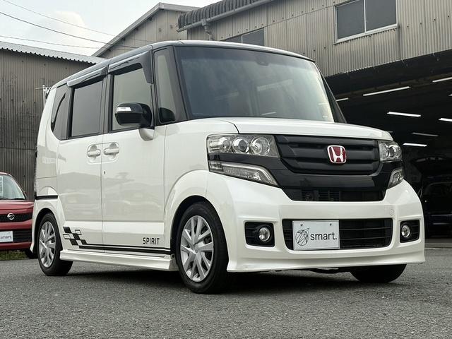 Ｎ－ＢＯＸカスタム Ｇ　ＳＳパッケージ　２トーン　両側電動スライドドア　ＣＴＢＡ　ＥＴＣ　ローダウン　スマートキー　Ｐスタート　Ａライト　ＨＩＤヘッドライト　フォグ　電格ミラー　ドラレコ　シートカバー　社外コンビハンドル　シートリフター（4枚目）