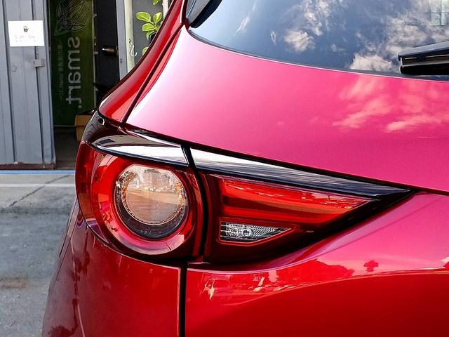 ＣＸ－５ ＸＤ　Ｌパッケージ　スマートブレーキＳ　ＢＯＳＥ　革シート　Ｐバックドア　ナビ　フルセグ／ＤＶＤ／ＢＴ　Ｂカメラ　ＢＳＭ　ＬＥＤライト　フォグ　両席シートヒーター　Ｐシート　メモリーシート　レーダークルーズ　ＥＴＣ（44枚目）