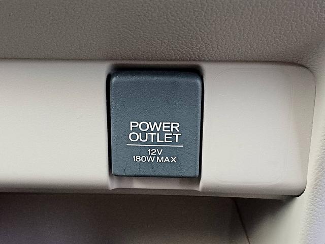 Ｎ－ＢＯＸ Ｇ　ＳＤナビ　地デジ／ＣＤ　ＥＴＣ　電格ミラー　スマートキー　スペアキー　Ｐスタート　Ｐガラス　Ａストップ　横滑り防止機能　リアワイパー　フロアマット　シートリフター　ヘッドライトレベライザー（28枚目）