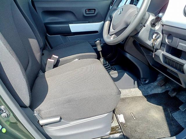 ハスラー Ａ　５ＭＴ　キーレス　Ｐガラス　ルーフブラック　ヘッドライトレベライザー　ＡＣソケット　コンビニフック　サンバイザー　ＩＳＯＦＩＸ　フロアマット　ＳＲＳエアバック　ＡＢＳ（11枚目）