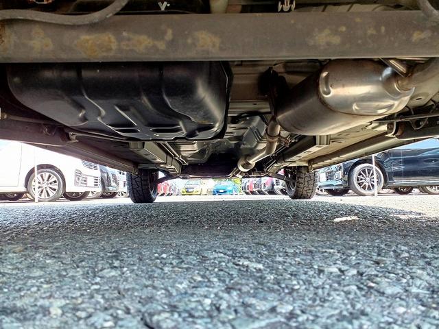 ハスラー Ａ　５ＭＴ　キーレス　Ｐガラス　ルーフブラック　ヘッドライトレベライザー　ＡＣソケット　コンビニフック　サンバイザー　ＩＳＯＦＩＸ　フロアマット　ＳＲＳエアバック　ＡＢＳ（40枚目）