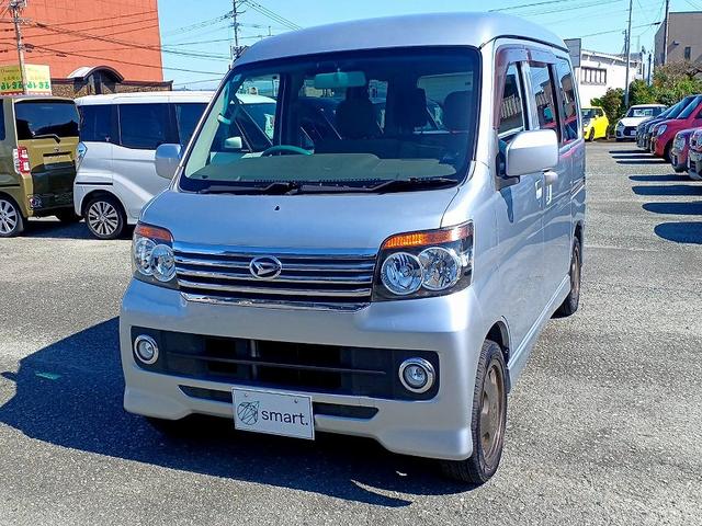 アトレーワゴン カスタムターボＲＳ　中期　４ＷＤ　ＨＩＤライト　ターボ　フォグ　アルミ　ＥＴＣ　電格ミラー　スペアキー　助手席側スライドドアイージークローザー　Ｐガラス　マット　バイザー　リアワイパー　ＳＲＳエアバック　ＡＢＳ（3枚目）