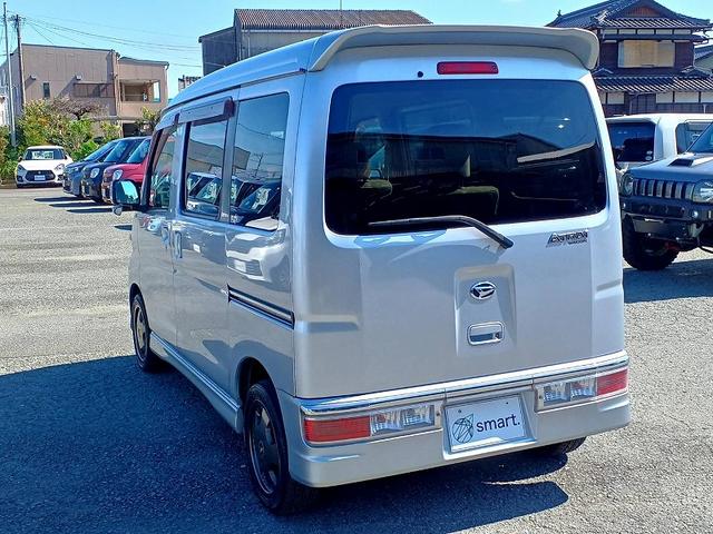 アトレーワゴン カスタムターボＲＳ　中期　４ＷＤ　ＨＩＤライト　ターボ　フォグ　アルミ　ＥＴＣ　電格ミラー　スペアキー　助手席側スライドドアイージークローザー　Ｐガラス　マット　バイザー　リアワイパー　ＳＲＳエアバック　ＡＢＳ（10枚目）