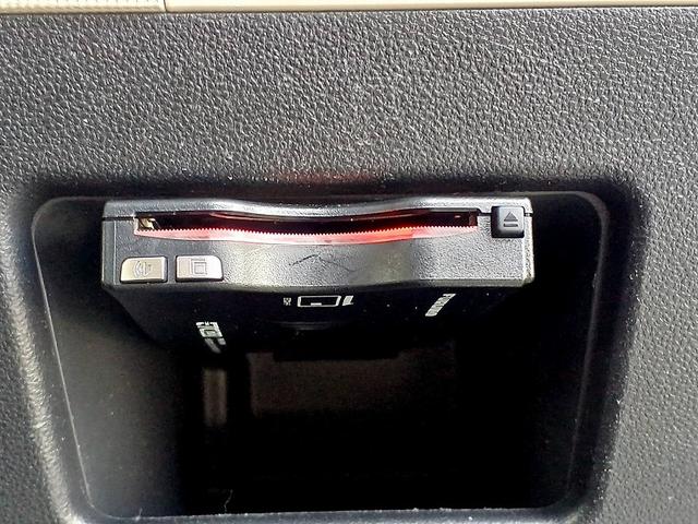 ムーヴキャンバス Xメイクアップ SAII ナビ 地デジ/DVD/BT Bカメラ ETC Aライト フォグ スマアシ2 ステリモ 電格ミラー スマートキー Pスタート Pガラス Aストップ シートリフター ベンチシート アームレスト 横滑り防止(25枚目)