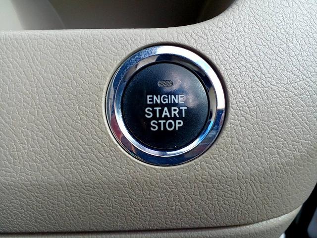 ノア Ｘ　Ｌセレクション　両電スラ　ＨＩＤライト　ＥＴＣ　Ｂカメラ　フォグ　スマートキー　Ｐスタート　セキュリティ　Ｐガラス　ウィンカーミラー　電格ミラー　バイザー　シートリフター　ＩＳＯＦＩＸ　ＡＢＳ　ＳＲＳエアバック（20枚目）