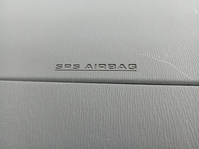 ノア Ｘ　Ｌセレクション　両電スラ　ＨＩＤライト　ＥＴＣ　Ｂカメラ　フォグ　スマートキー　Ｐスタート　セキュリティ　Ｐガラス　ウィンカーミラー　電格ミラー　バイザー　シートリフター　ＩＳＯＦＩＸ　ＡＢＳ　ＳＲＳエアバック（29枚目）