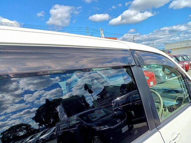 ノア Ｘ　Ｌセレクション　両電スラ　ＨＩＤライト　ＥＴＣ　Ｂカメラ　フォグ　スマートキー　Ｐスタート　セキュリティ　Ｐガラス　ウィンカーミラー　電格ミラー　バイザー　シートリフター　ＩＳＯＦＩＸ　ＡＢＳ　ＳＲＳエアバック（33枚目）