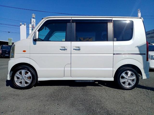 エブリイワゴン ＰＺターボスペシャル　社外ナビ　ＣＤ　両側電動スライドドア　オートステップ　ターボ　フォグ　キーレス　Ｐガラス　マット　バイザー　リアワイパー　電格ミラー　ヘッドライトレベライザー　セキュリティ　アームレスト（6枚目）