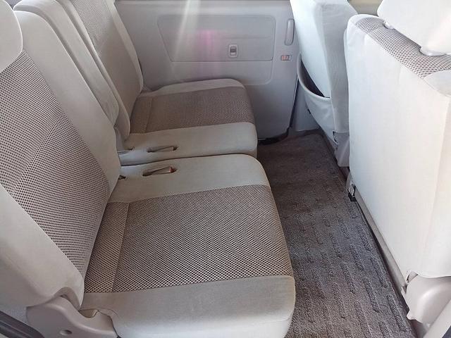 エブリイワゴン ＰＺターボスペシャル　社外ナビ　ＣＤ　両側電動スライドドア　オートステップ　ターボ　フォグ　キーレス　Ｐガラス　マット　バイザー　リアワイパー　電格ミラー　ヘッドライトレベライザー　セキュリティ　アームレスト（14枚目）