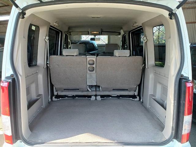 エブリイワゴン ＰＺターボスペシャル　社外ナビ　ＣＤ　両側電動スライドドア　オートステップ　ターボ　フォグ　キーレス　Ｐガラス　マット　バイザー　リアワイパー　電格ミラー　ヘッドライトレベライザー　セキュリティ　アームレスト（16枚目）