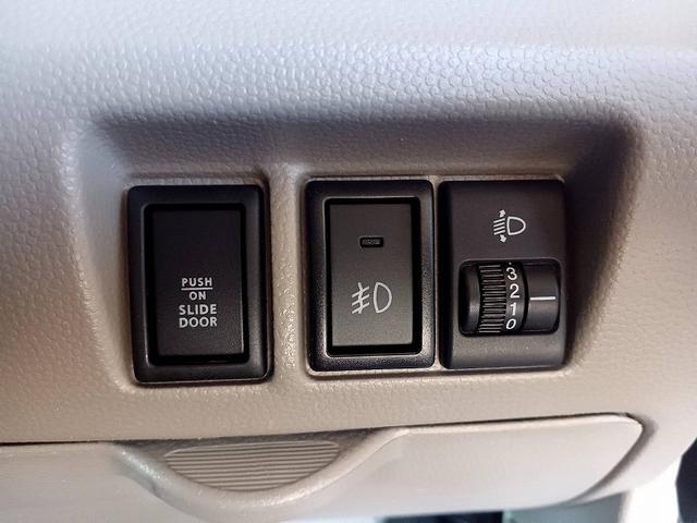 エブリイワゴン ＰＺターボスペシャル　社外ナビ　ＣＤ　両側電動スライドドア　オートステップ　ターボ　フォグ　キーレス　Ｐガラス　マット　バイザー　リアワイパー　電格ミラー　ヘッドライトレベライザー　セキュリティ　アームレスト（21枚目）