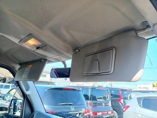 エブリイワゴン ＰＺターボスペシャル　社外ナビ　ＣＤ　両側電動スライドドア　オートステップ　ターボ　フォグ　キーレス　Ｐガラス　マット　バイザー　リアワイパー　電格ミラー　ヘッドライトレベライザー　セキュリティ　アームレスト（26枚目）