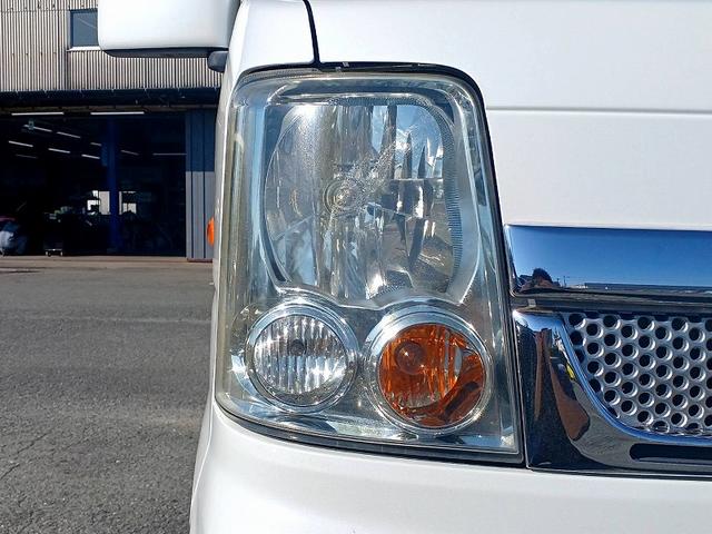 エブリイワゴン ＰＺターボスペシャル　社外ナビ　ＣＤ　両側電動スライドドア　オートステップ　ターボ　フォグ　キーレス　Ｐガラス　マット　バイザー　リアワイパー　電格ミラー　ヘッドライトレベライザー　セキュリティ　アームレスト（37枚目）