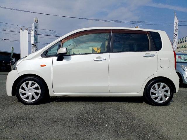 ムーヴ Ｌ　ＥＴＣ　エコアイドル　キーレス　Ｐガラス　ＥＣＯモード　ＩＳＯＦＩＸ　スペアキー　フロアマット　サイドバイザー　リアワイパー　ヘッドライトレベライザー　セキュリティ　アームレスト　ベンチシート（6枚目）