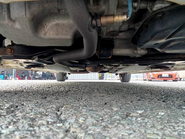 ムーヴ Ｌ　ＥＴＣ　エコアイドル　キーレス　Ｐガラス　ＥＣＯモード　ＩＳＯＦＩＸ　スペアキー　フロアマット　サイドバイザー　リアワイパー　ヘッドライトレベライザー　セキュリティ　アームレスト　ベンチシート（45枚目）