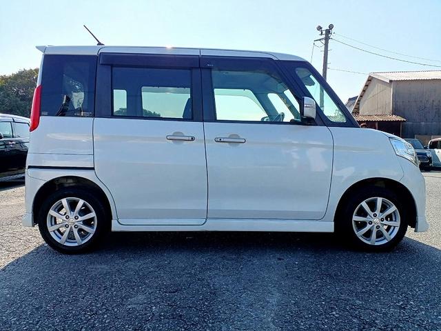 スペーシア Ｘリミテッド　ＲＢＳ　純正ナビ　地デジ　Ｂカメラ　両電スラ　ＨＩＤライト　両席シートヒーター　Ａライト　ステリモ　スマートキー　スペアキー★　Ｐスタ　電格ミラー　シートリフター　ベンチシート　アームレスト（7枚目）