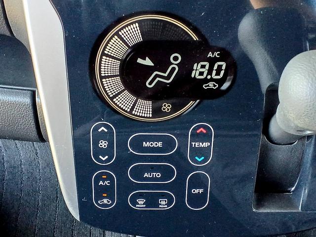 デイズ ハイウェイスター　Ｘ　ＨＩＤライト　フォグライト　Ｂカメラ　ＥＴＣ　Ｐスタート　スマートキー　ウィンカーミラー　電格ミラー　Ａストップ　Ｐガラス　フロアマット　サイドバイザー　リアワイパー　ベンチシート　アームレスト（18枚目）