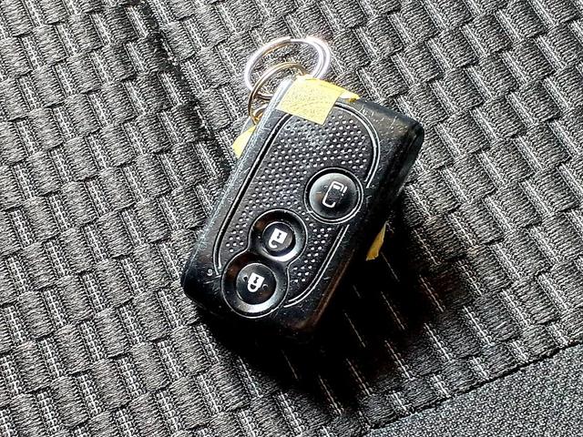 ウェイク L SA スマートアシスト LEDライト 社外ナビ フルセグ/DVD Bカメラ Pスタート 電動スライドドア スマートキー Aライト エコアイドル フロアマット サイドバイザー プライバシーガラス セキュティ(26枚目)