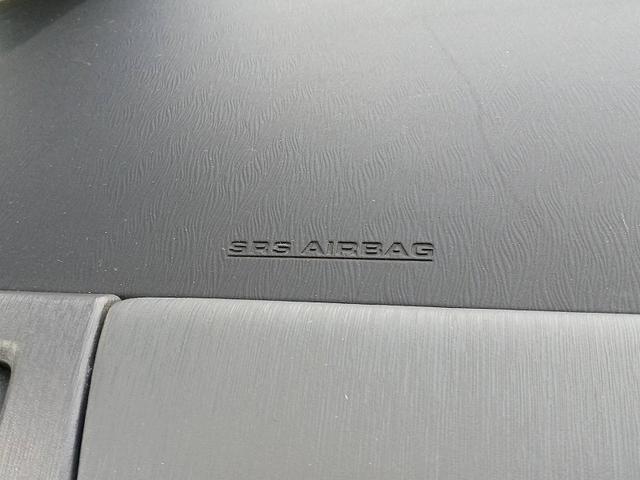 プリウスアルファ Ｓ　Ｌセレクション　ナビ　ＥＴＣ　社外アルミ　フォグ　電格ミラー　スマートキー　Ｐスタート　Ａライト　ステリモ　チルトステアリング　サイドバイザー　フロアマット　Ｐガラス　ウィンカーミラー　コーナーポール（26枚目）