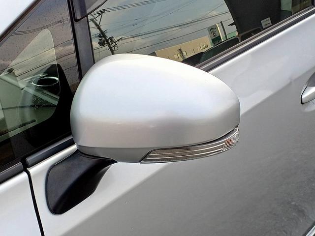 プリウスアルファ Ｓ　Ｌセレクション　ナビ　ＥＴＣ　社外アルミ　フォグ　電格ミラー　スマートキー　Ｐスタート　Ａライト　ステリモ　チルトステアリング　サイドバイザー　フロアマット　Ｐガラス　ウィンカーミラー　コーナーポール（37枚目）