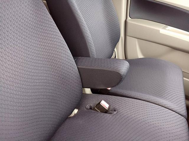 ワゴンＲ ＦＸリミテッド　スマートキー　Ｐスタート　ＣＤ　ラジオ　Ｐガラス　電格ミラー　シートリフター　ベンチシート　アームレスト　サイドバイザー　フロアマット　リアワイパー　ヘッドライトレベライザー　チルトステアリング（25枚目）