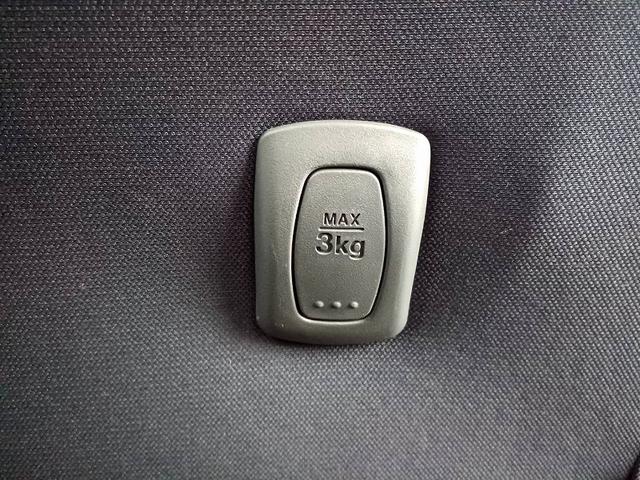 ワゴンＲ ＦＸリミテッド　スマートキー　Ｐスタート　ＣＤ　ラジオ　Ｐガラス　電格ミラー　シートリフター　ベンチシート　アームレスト　サイドバイザー　フロアマット　リアワイパー　ヘッドライトレベライザー　チルトステアリング（31枚目）