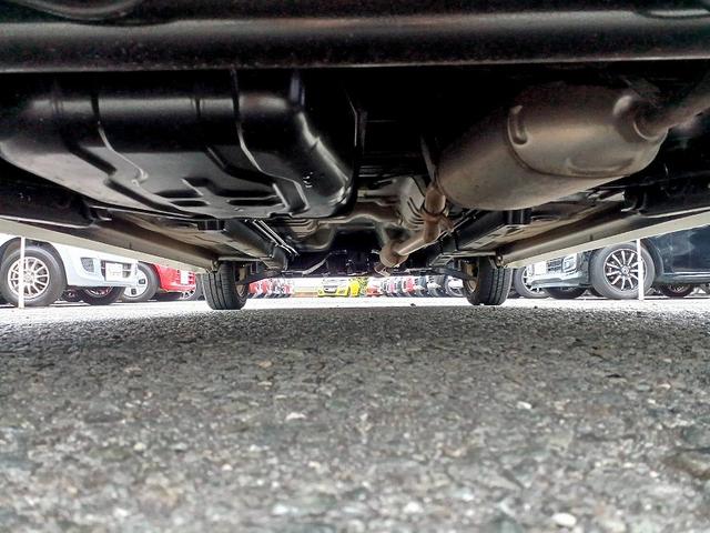 ワゴンＲ ＦＸリミテッド　スマートキー　Ｐスタート　ＣＤ　ラジオ　Ｐガラス　電格ミラー　シートリフター　ベンチシート　アームレスト　サイドバイザー　フロアマット　リアワイパー　ヘッドライトレベライザー　チルトステアリング（47枚目）