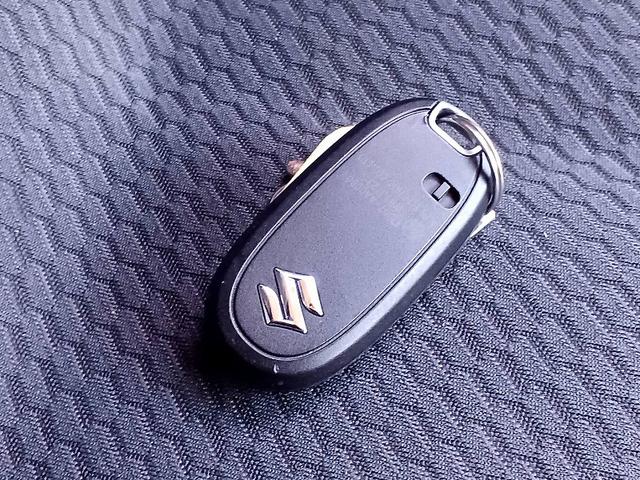 スペーシア Ｘリミテッド　ＲＢＳ　ナビ　フルセグ　ＤＶＤ　ＢＴ　両電スラ　ＨＩＤライト　ＥＴＣ　両席　シートヒーター　Ａライト　Ａストップ　スマートキー　Ｐスタート　Ｐガラス　ステリモ　ウィンカーミラー　ロールサンシェード（29枚目）