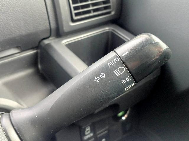 ウェイク L SA 電スラ スマアシ LEDライト Pスタート 電格ミラー CD エコアイドル スマートキー Aライト 横滑り防止機能 リアワイパー ベンチシート アームレスト Pガラス セキュリティ ISOFIX(23枚目)