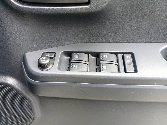 ウェイク L SA 電スラ スマアシ LEDライト Pスタート 電格ミラー CD エコアイドル スマートキー Aライト 横滑り防止機能 リアワイパー ベンチシート アームレスト Pガラス セキュリティ ISOFIX(24枚目)