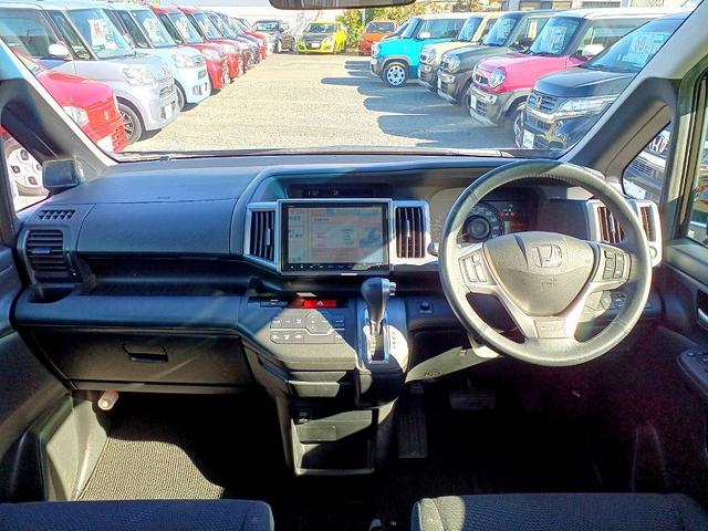 ステップワゴンスパーダ Z 後期 9型ナビ フルセグ/DVD/BT 両側電動スライドドア フリップダウン Bカメラ ETC Pシフト クルコン ステリモ HIDライト Aライト フォグ ウィンカーミラー 電格ミラー Aストップ(11枚目)