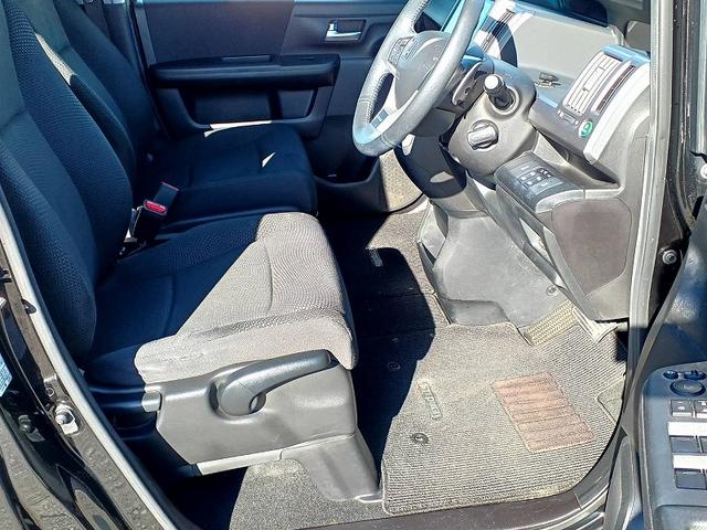 ステップワゴンスパーダ Z 後期 9型ナビ フルセグ/DVD/BT 両側電動スライドドア フリップダウン Bカメラ ETC Pシフト クルコン ステリモ HIDライト Aライト フォグ ウィンカーミラー 電格ミラー Aストップ(12枚目)