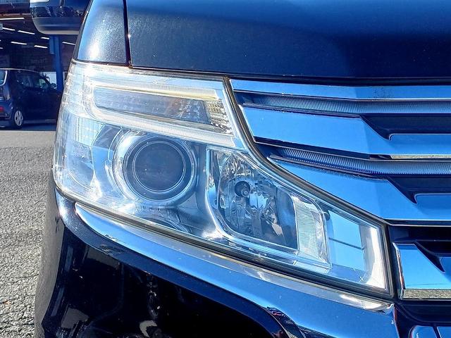 ステップワゴンスパーダ Z 後期 9型ナビ フルセグ/DVD/BT 両側電動スライドドア フリップダウン Bカメラ ETC Pシフト クルコン ステリモ HIDライト Aライト フォグ ウィンカーミラー 電格ミラー Aストップ(42枚目)