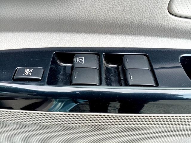 デイズルークス S エマージェンシーブレーキ・レス 後期 ナビ 地デジ BT キーレス ETC Aストップ 電格ミラー シートリフター ベンチシート アームレスト Pガラス マット バイザー リアワイパー ISOFIX 横滑り防止(26枚目)