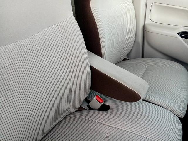 デイズルークス S エマージェンシーブレーキ・レス 後期 ナビ 地デジ BT キーレス ETC Aストップ 電格ミラー シートリフター ベンチシート アームレスト Pガラス マット バイザー リアワイパー ISOFIX 横滑り防止(34枚目)