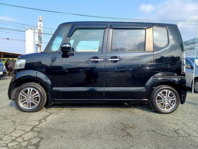 N-BOX G SSパッケージ 社外ナビ フルセグ DVD BT Bカメラ 両側電動スライドドア スマートキー Pガラス ウィンカーミラー バイザー 電格ミラー ステリモ Pスタート リアワイパー シートリフター 横滑り防止機能(6枚目)