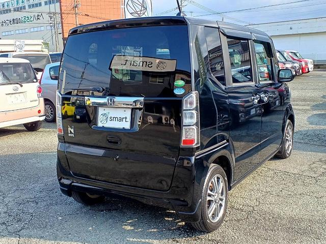 N-BOX G SSパッケージ 社外ナビ フルセグ DVD BT Bカメラ 両側電動スライドドア スマートキー Pガラス ウィンカーミラー バイザー 電格ミラー ステリモ Pスタート リアワイパー シートリフター 横滑り防止機能(8枚目)