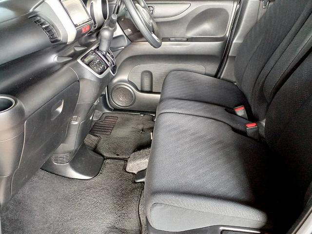 N-BOX G SSパッケージ 社外ナビ フルセグ DVD BT Bカメラ 両側電動スライドドア スマートキー Pガラス ウィンカーミラー バイザー 電格ミラー ステリモ Pスタート リアワイパー シートリフター 横滑り防止機能(13枚目)